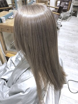 フェリア 渋谷(Feria) ≪filo by Feria渋谷≫パールベージュ☆