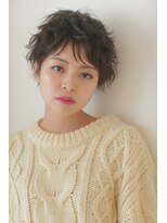 リー ヴィータ 上新庄(Lee Vita)&nbsp;【Lee Vita】黒髪ウェーブショート