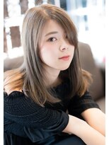 ヘアセラヴィ 雨ヶ谷(hair C'est La Vie)&nbsp;ホワイトベージュ