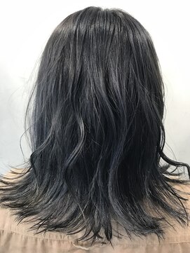 エイトセカンド 新宿三丁目店(EIGHT second) グレージュ/グラデーションカラー