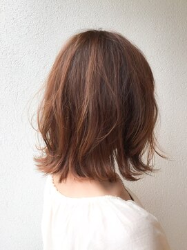 リジェールビューティガーデン(REJOUIR BEAUTY GARDEN) *大人可愛い*フワッとゆる可愛い外ハネ