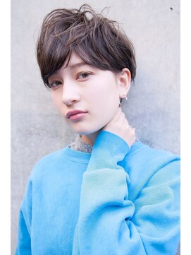 エイミー(Aimee) Aimee マッシュショート×チャコールブラウン