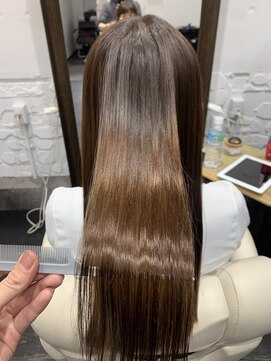 アルコイリスバイドールヘアー(ARCOIRIS by Dollhair) エギョモリ/フレンチガーリー/シースルーバング【都島】