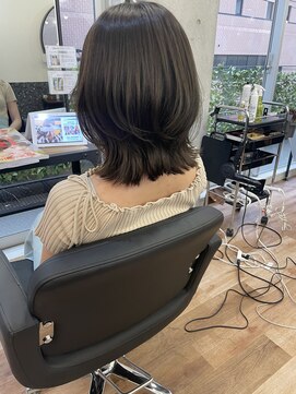 リコバイアフロート(riko by afloat) エギョモリ/韓国風ヘア/オリーブベージュ