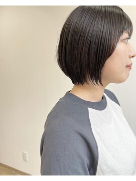 アンフィユヌキャトル(AnFye une Qatll) ショートボブ