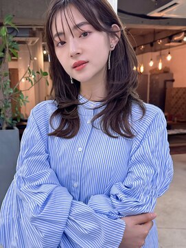 インビテーション(invitation) ニュアンスカラーレイヤーカット大人かわいい簡単スタイリング