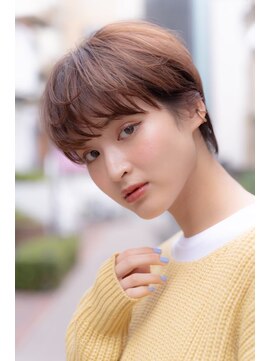 テイラー(Taylor) ハンサムショート×アーモンドブラウン