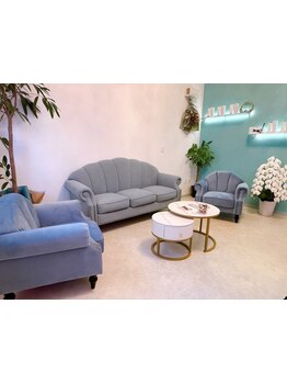 ワンランク上の大人女性の癒しサロン＊こだわりの商材と完全個室の上質空間で極上のサロンタイムを・・★