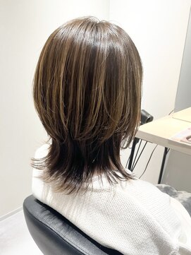 ストフ(stof) ウルフカット/レイヤーカット/外ハネボブ/くびれボブ