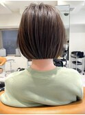 メルティーカラー似合わせカットウェーブミディアムショートヘア