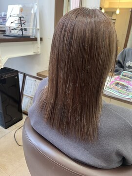 コアフィールフィス(COIFFURE fils) 《見附　今町》