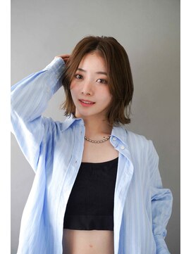 トクテ 高円寺(tokute) くびレイヤーエモージュ前髪モテベージュレイヤーミディ/高円寺