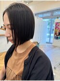 30代40代50代◎前下がりショートボブ/刈り上げボブ/黒髪