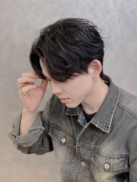 ジーナ 天神(Zina) ツイストスパイラルパーマ