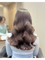 アピッシュ アオヤマ(apish AOYAMA) 上からかけるワンホンパーマ!ボリュームがでて可愛いです!