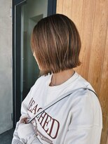 ルプラス(le place.)&nbsp;切りっぱなしボブ　アッシュベージュ