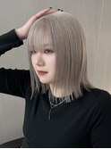 切りっぱなしボブハイトーンカラーナチュラルボブグレージュ韓国