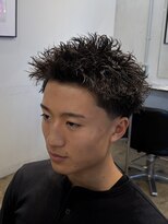 ザデイ カットアンドカルチャーショップ(THE DAY CUT&CULTURE SHOP)&nbsp;スパイキーパーマ【テーパーフェード】