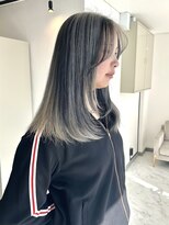 ヴィア 京都烏丸(Via) ローライトカラー/デザインカラー/セクションカラー/ブリーチ