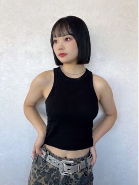 アース コアフュールボーテ 諏訪店(EARTH coiffure beaute) ダークグレー_ダブルカラー_切りっぱなし_ボブヘア