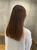 エレノア 藤沢(Eleanor) 【透明感アッシュベージュカラー】