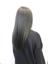 アヤナ バイ アヤラ(ayana by ayala)&nbsp;エメラルドカラー〈浦安 美容室〉