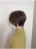 20代30代40代抜け感ショートレイヤーミルクティベージュ