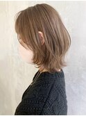 スモーキーベージュレイヤー_マッシュショート_ba321551