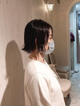 ラ ブランシュ 大宮(La Blanche) ボブ/カーキグレージュ/大人かわいい/フェザーバング/大宮