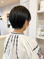 キャアリー(Caary)&nbsp;福山市美容室Caary人気 ピタッとスッキリ耳かけショートヘア