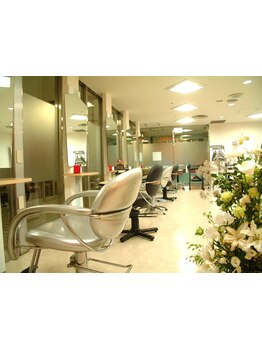 【札幌駅直結】女性スタッフ×ハイキャリア×プチプラ☆女性同士だからこそわかるご要望やお悩みまで◎