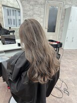 リファイン バイ アフィナー 本厚木店(Refine by Afinar)&nbsp;【本厚木/本厚木駅】シャドールーツバレイヤージュ