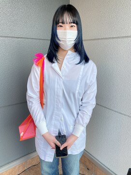 ヘアーアイストゥーレ(HAIR ICI TRE) layer cut×gradation Blue 担当 渡邉桜桃