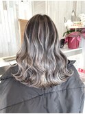 バレイヤージュくすみカラーダブルカラーインナーカラーベージュ