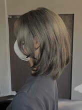 モノクローム(monochrome)