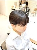ショートボブ 耳かけスタイル