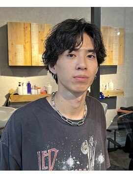 フェリアファム 北千里(FERIA fam) シャドウパーマ