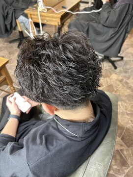 ハルクファースト 札幌(HRK 1st.) メンズ/眉毛/ニュアンスパーマ/ブリーチ/パーマ/メンズカット