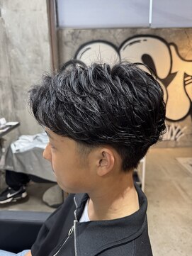 カーニー 上野(kearny) フェザーパーマフェザーショートニュアンスパーマシャドウパーマ