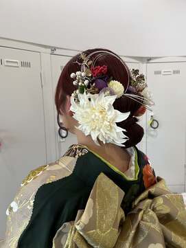 アーチバイケンジ(arch by kenje) タイトシニヨン