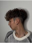 スペインカール　ツイストスパイラル眉カットメンズパーマ