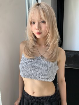 ランテルディ 渋谷(LANTERDIT) ハイトーン　ロング　ストレート　ブリーチカラー　うる艶　美髪