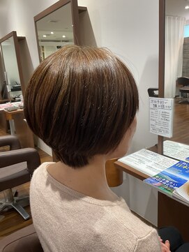 アミカ シーモール店(Amica) ハンサムショート