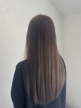 ブラウンベージュ