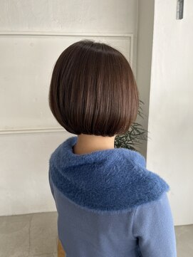 ニア 栄(nia) 大人かわいいグラデーションボブ 髪質改善