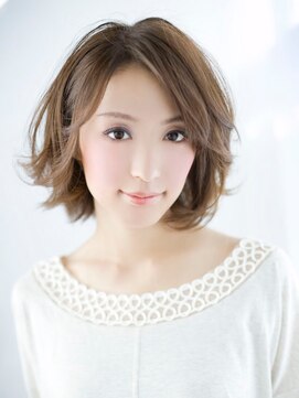 レイ ルーチェ(LEI LUCE.) 大人ミディアム