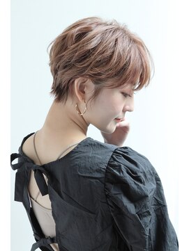 ロンド ブランシュ 錦糸町北口(Lond blanche) 【北山謙三】大人美人ショート