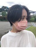 前髪なしの透け感ショート