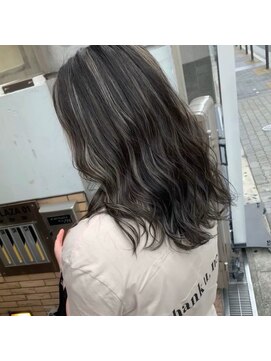 ラフ 難波店(LAFF) #黒髪#ボブルフ#ネビージュ#小顔#ワンレン