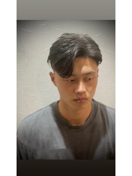 プレミアムバーバー 原宿店(PREMIUM BARBER produce by HIRO GINZA) 七三ショート×ローフェード